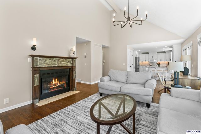 9203 Hickory Street, Omaha, NE 68124