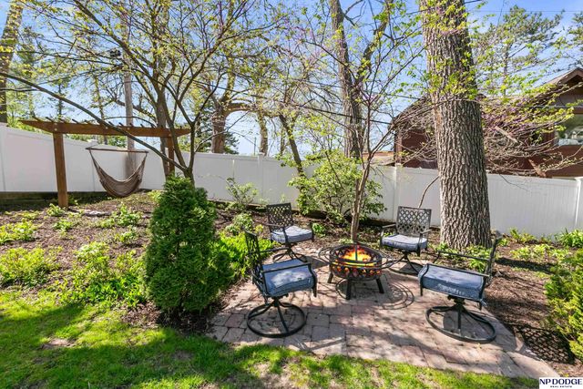 9203 Hickory Street, Omaha, NE 68124