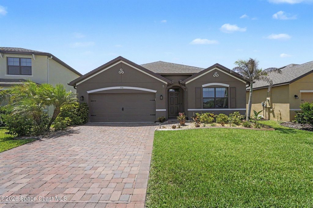 730 Old Country Road SE, Palm Bay, FL 32909