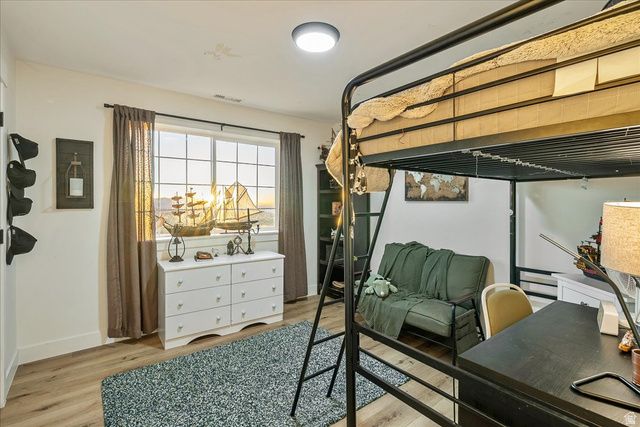 1800 E SPRING OAKS DR, Springville, UT 84663