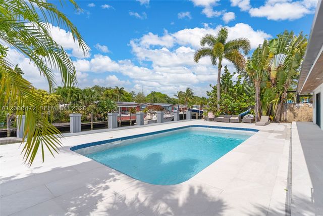 1713 SW 5th St, Fort Lauderdale, FL 33312