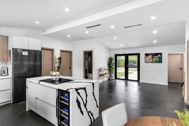1713 SW 5th St, Fort Lauderdale, FL 33312