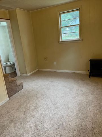 624 Old Whitney Road, Spartanburg, SC 29303