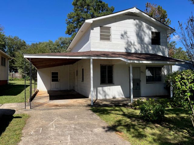 624 Old Whitney Road, Spartanburg, SC 29303