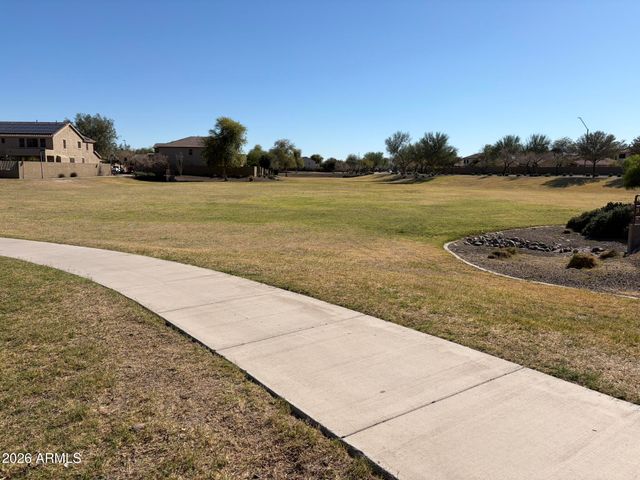 381 S 165TH Drive, Goodyear, AZ 85338