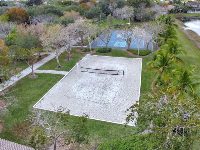 3872 W Hibiscus St, Weston, FL 33332