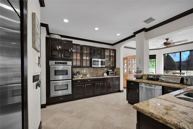 3872 W Hibiscus St, Weston, FL 33332