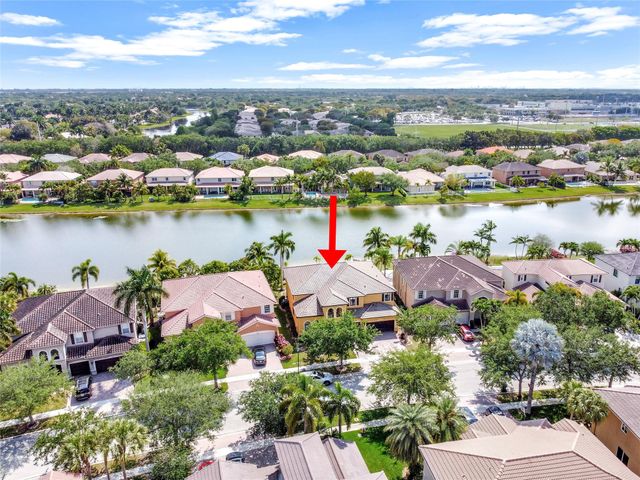 3872 W Hibiscus St, Weston, FL 33332