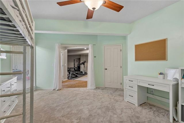 5307 W 165th Terrace, Overland Park, KS 66085