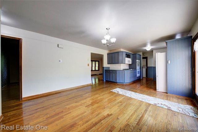 3125 W Commerce Road, Milford, MI 48380