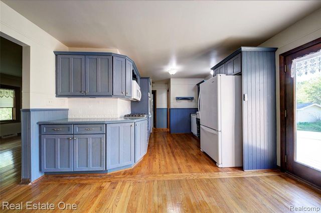 3125 W Commerce Road, Milford, MI 48380
