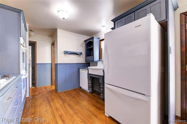 3125 W Commerce Road, Milford, MI 48380