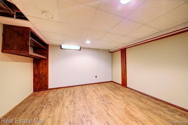 3125 W Commerce Road, Milford, MI 48380