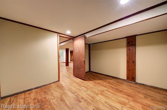 3125 W Commerce Road, Milford, MI 48380