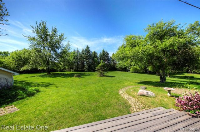 3125 W Commerce Road, Milford, MI 48380