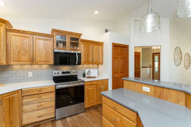 6005 Salem Road SW, Rochester, MN 55902