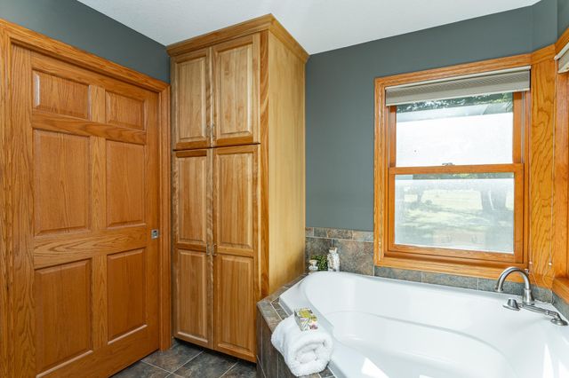 6005 Salem Road SW, Rochester, MN 55902