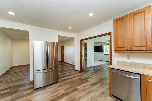 6005 Salem Road SW, Rochester, MN 55902