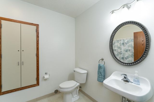 6005 Salem Road SW, Rochester, MN 55902