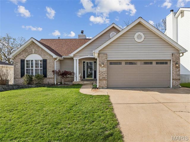 17355 Hilltop Ridge Drive, Eureka, MO 63025