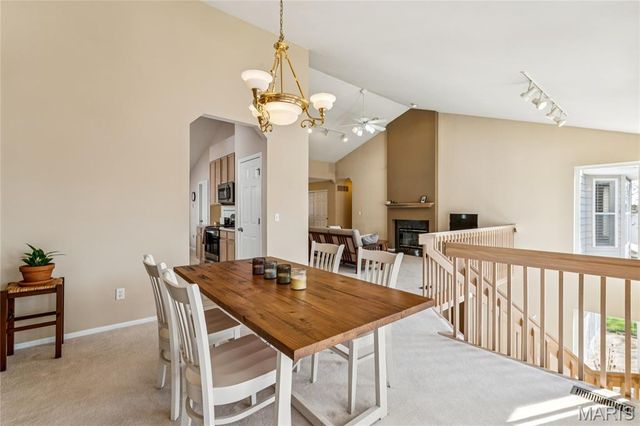 17355 Hilltop Ridge Drive, Eureka, MO 63025