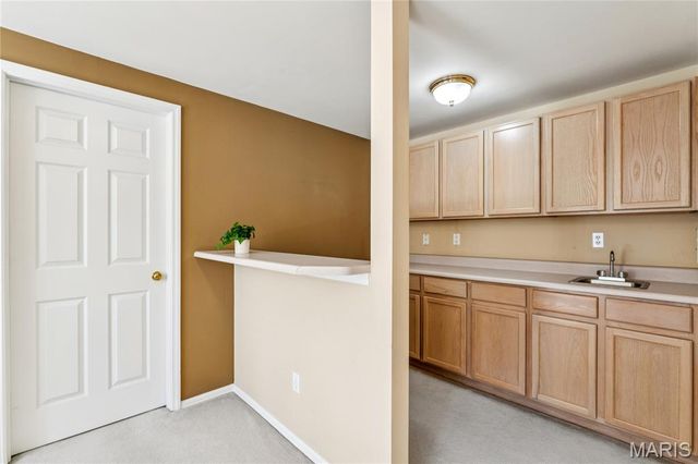 17355 Hilltop Ridge Drive, Eureka, MO 63025
