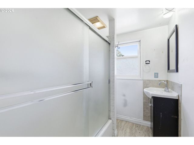 2638 Se 118TH Ave, Portland, OR 97266