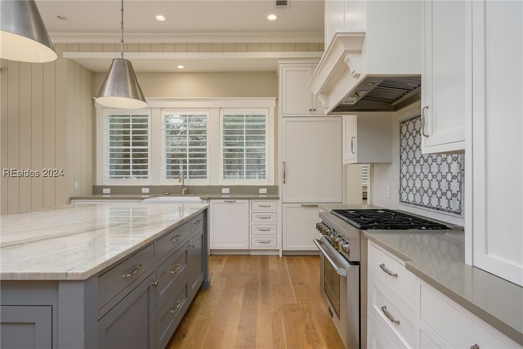 Image 15 of property listing at 248 Waterfowl Rd, Bluffton, SC 29910