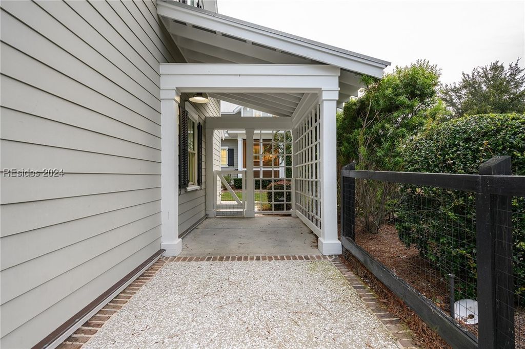 Image 48 of property listing at 248 Waterfowl Rd, Bluffton, SC 29910