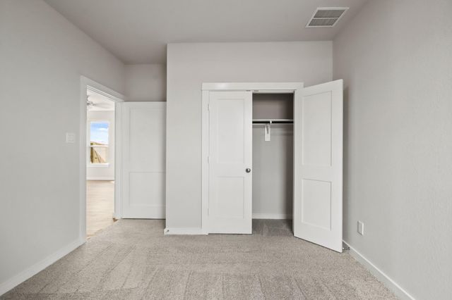 520 Long Branch Drive, Dayton, TX 77535