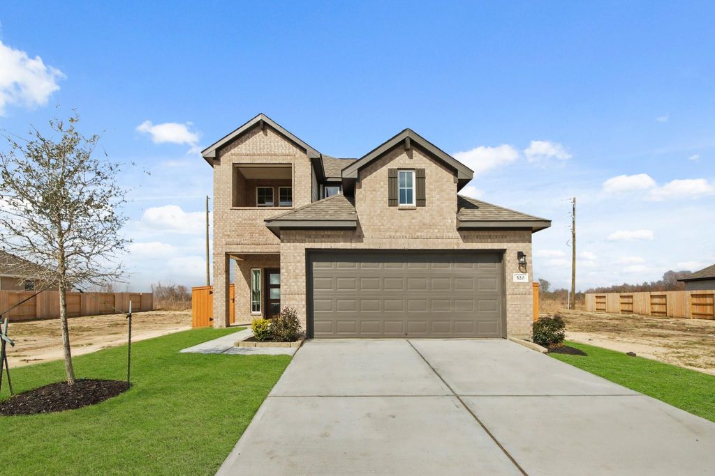 520 Long Branch Drive, Dayton, TX 77535