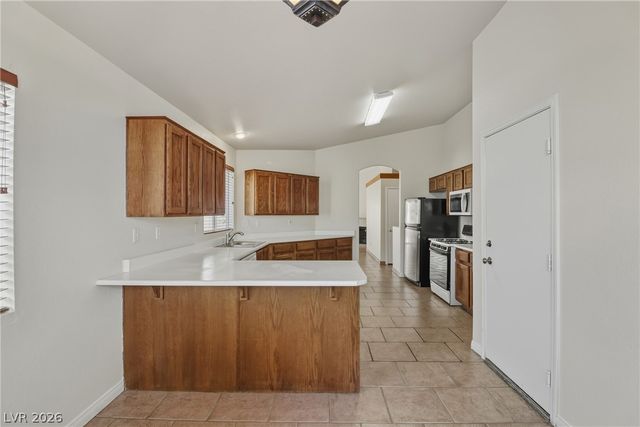 8411 Green Cedar Drive, Las Vegas, NV 89123