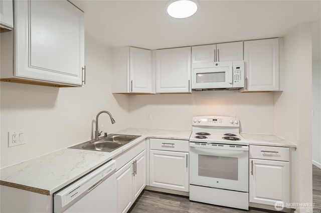 1414 S 14th Street #1414, Tacoma, WA 98405