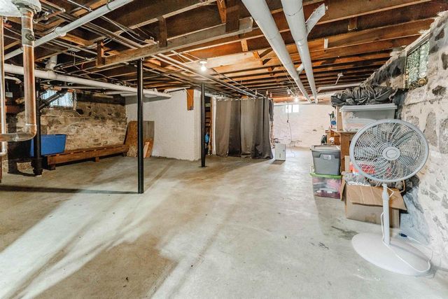841 MT VERNON STREET, Oshkosh, WI 54901