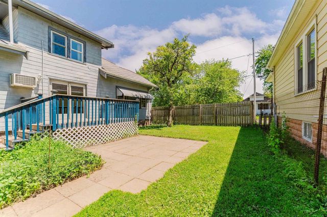 841 MT VERNON STREET, Oshkosh, WI 54901