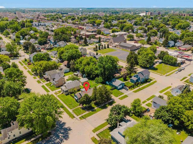 841 MT VERNON STREET, Oshkosh, WI 54901