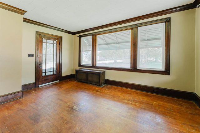 841 MT VERNON STREET, Oshkosh, WI 54901