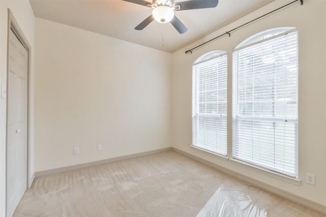 10909 Redbird, Conroe, TX 77385