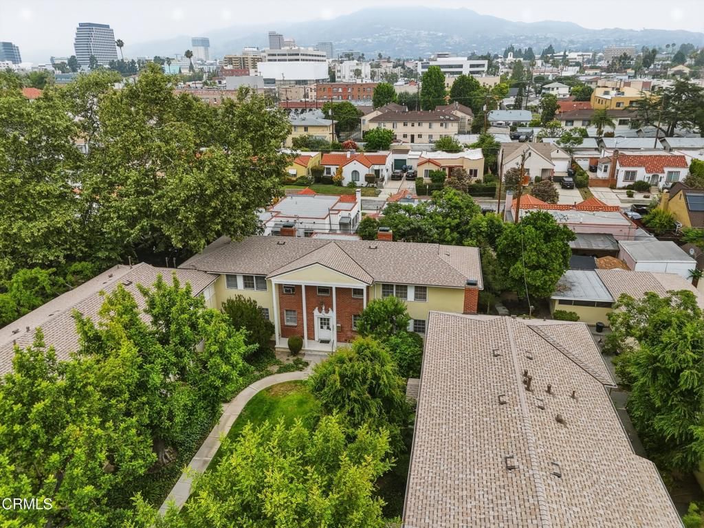 Image 32 of property listing at 525 E Maple Street 2, Glendale, CA 91205