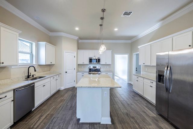 126 Adley Avenue, Houma, LA 70364