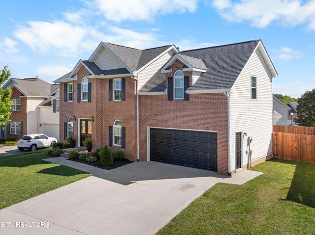 4608 Sand Hill Lane, Knoxville, TN 37918