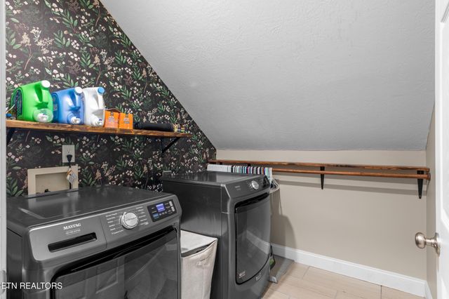 4608 Sand Hill Lane, Knoxville, TN 37918