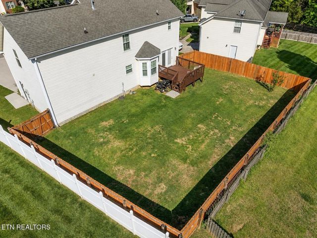 4608 Sand Hill Lane, Knoxville, TN 37918