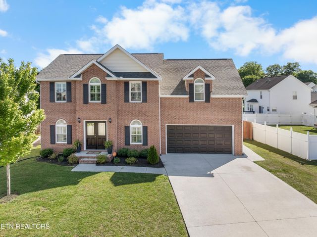4608 Sand Hill Lane, Knoxville, TN 37918