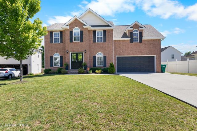 4608 Sand Hill Lane, Knoxville, TN 37918