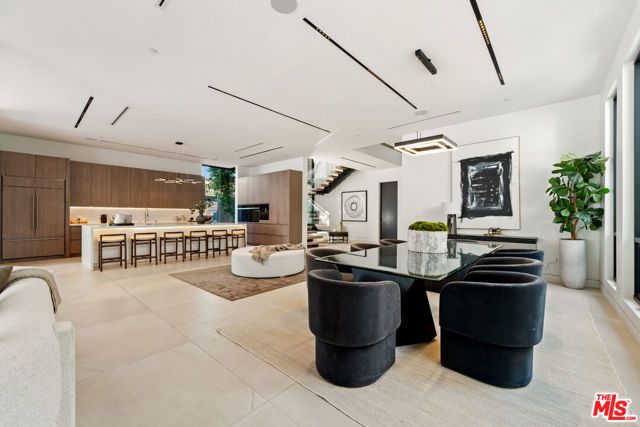 818 N Curson Avenue, Los Angeles, CA 90046