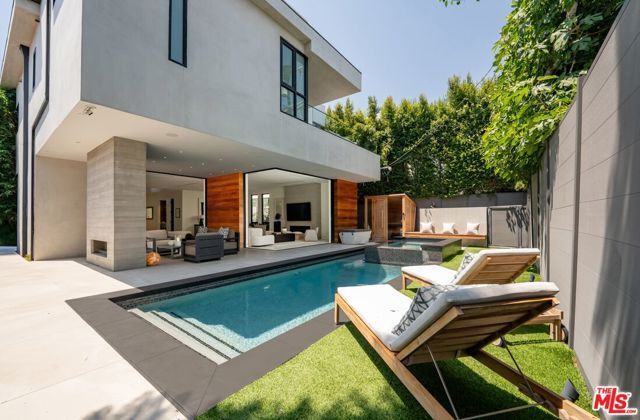 818 N Curson Avenue, Los Angeles, CA 90046