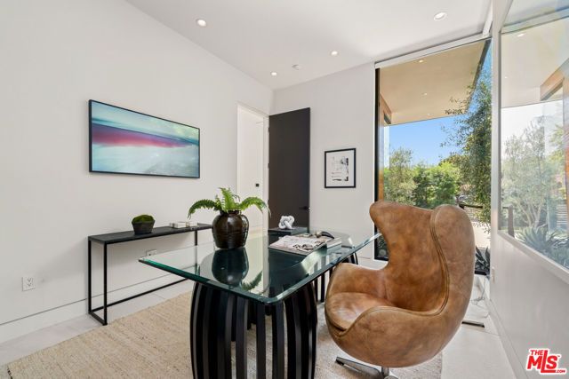 818 N Curson Avenue, Los Angeles, CA 90046