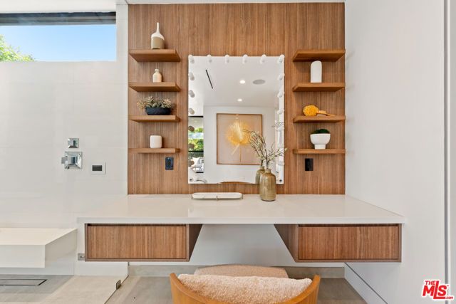 818 N Curson Avenue, Los Angeles, CA 90046