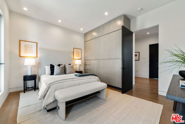 818 N Curson Avenue, Los Angeles, CA 90046